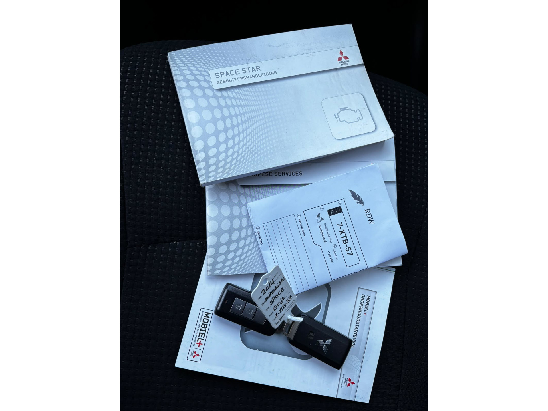 55121518-24.jpg